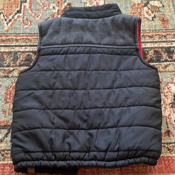 4T Black Puffer Vest - Picture 6 of 6